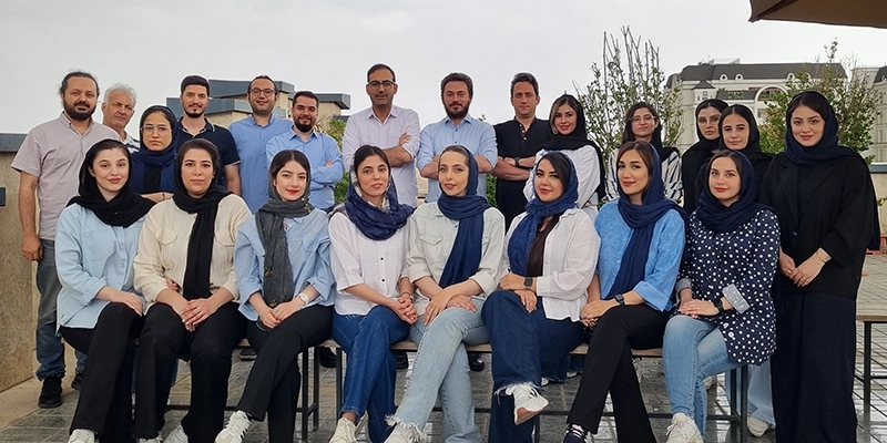 عکس گروهی تیم پرشین‌سازه